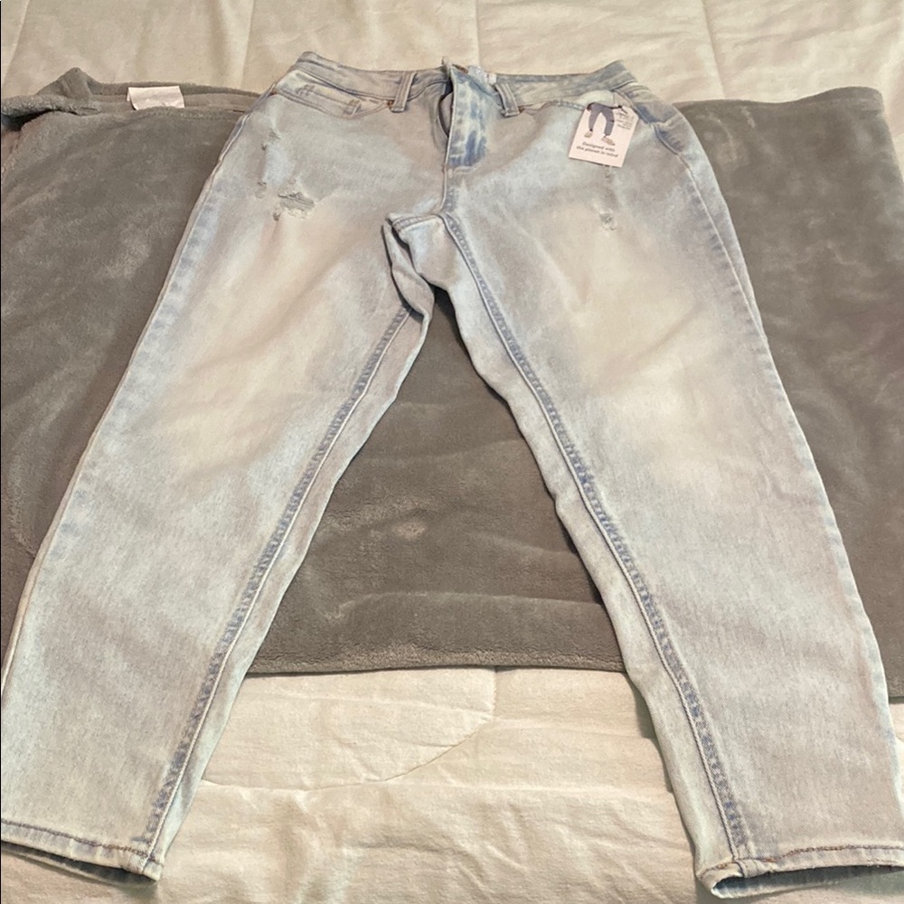 Time and Tru Light Blue Women's Jeans